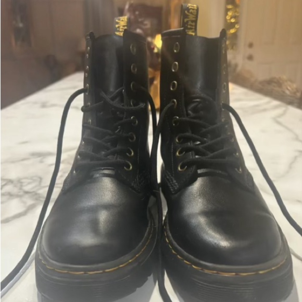 Doc Martens Size 6